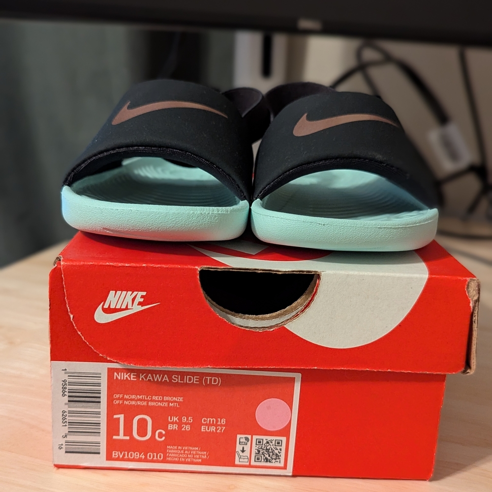 Nike Kawa Slide Sandals in Black and Mint